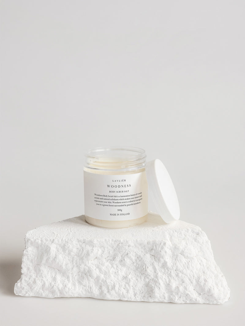 Lavliér Woodness Body Scrub Vartalonkuorinta