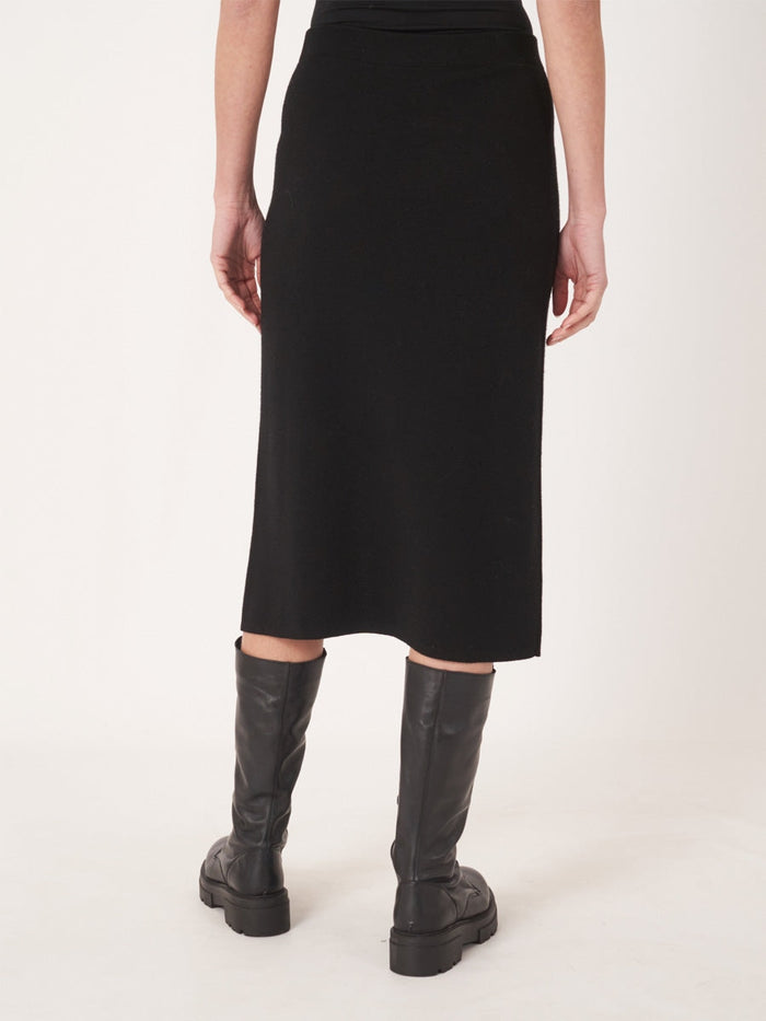 Repeat Merinowool skirt black