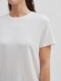 Second Female ELLO new SS tee white